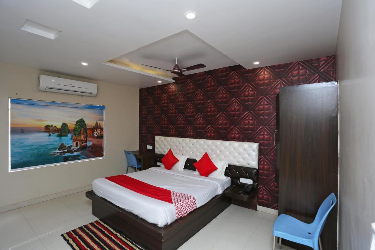 Oyo Flagship 43897 Redstone Hotel Гвалиор Екстериор снимка